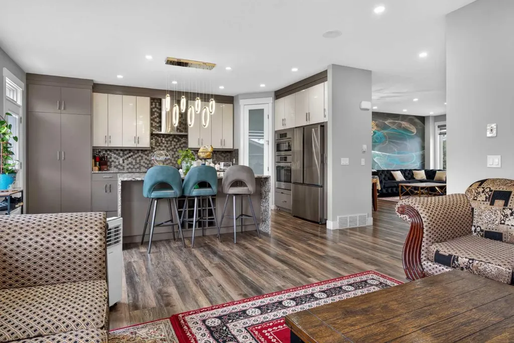 120 Castlegrove Road NE Calgary AB T3J 1T5