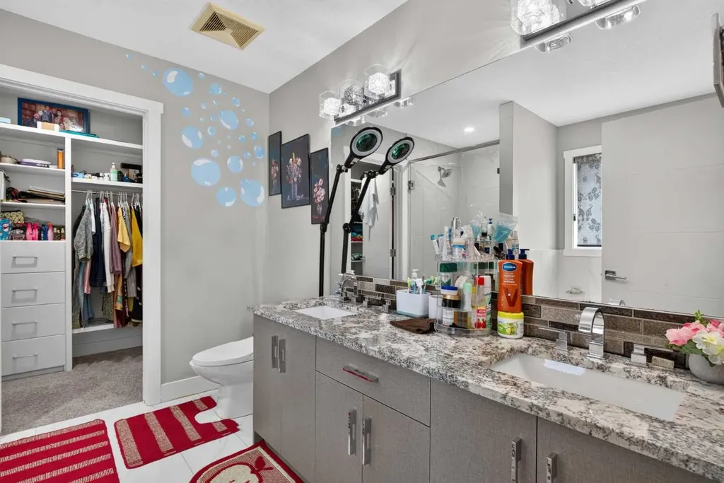 120 Castlegrove Road NE Calgary AB T3J 1T5