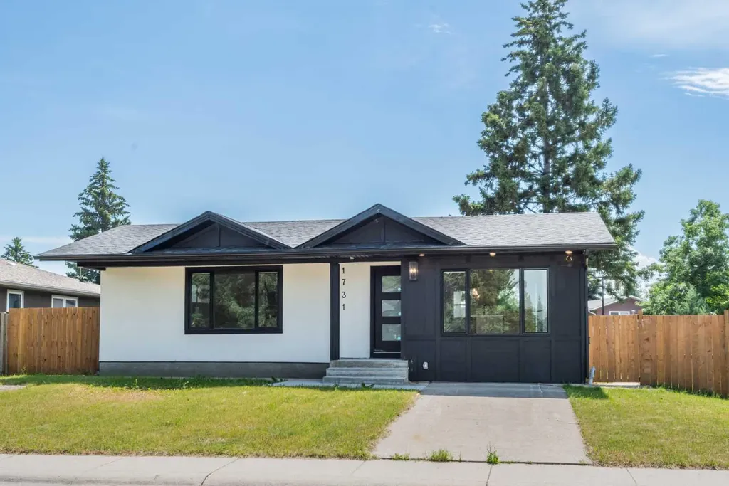 1731 111 Avenue SW Calgary AB T2W 1R6