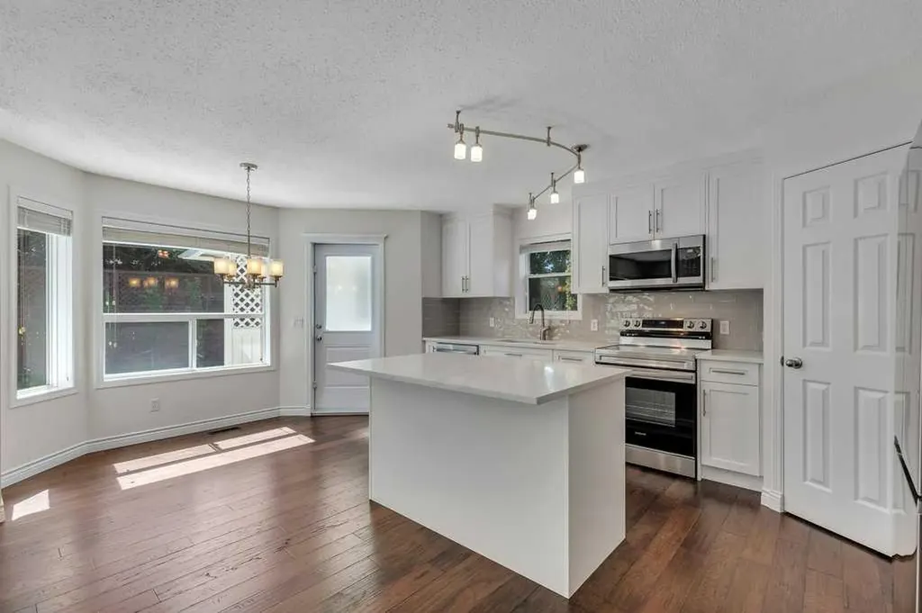 96 Valley Brook Circle NW Calgary AB T3B 5S2