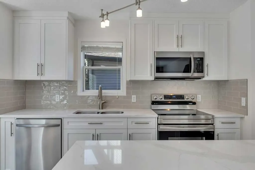 96 Valley Brook Circle NW Calgary AB T3B 5S2