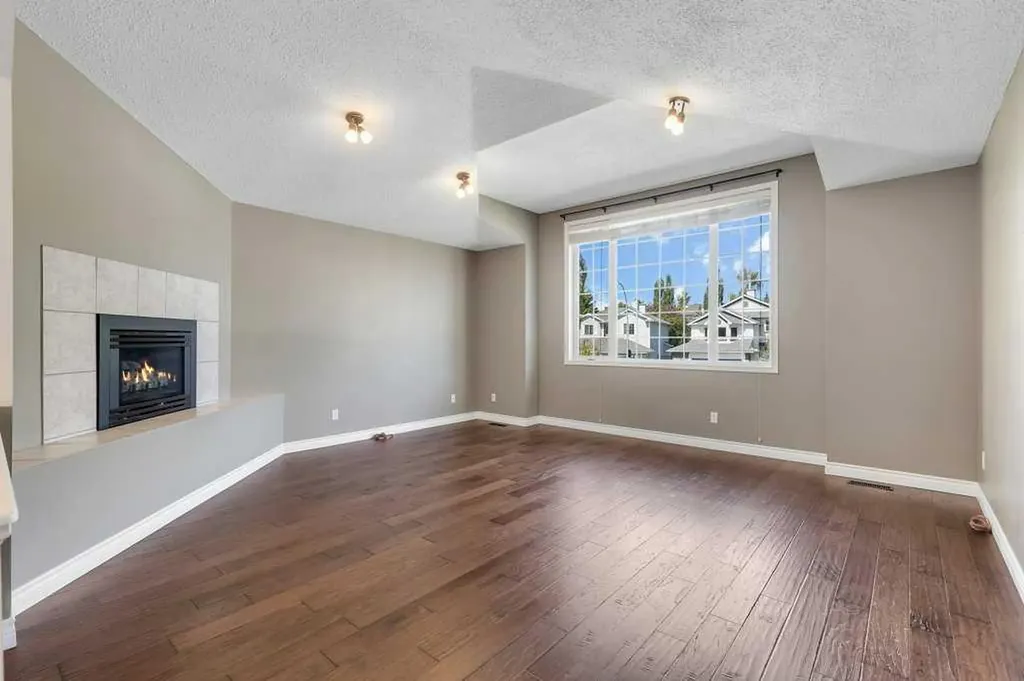 96 Valley Brook Circle NW Calgary AB T3B 5S2