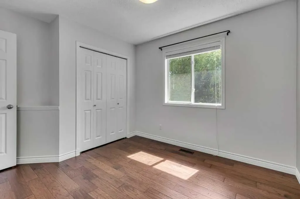 96 Valley Brook Circle NW Calgary AB T3B 5S2