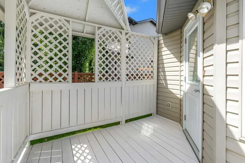 96 Valley Brook Circle NW Calgary AB T3B 5S2