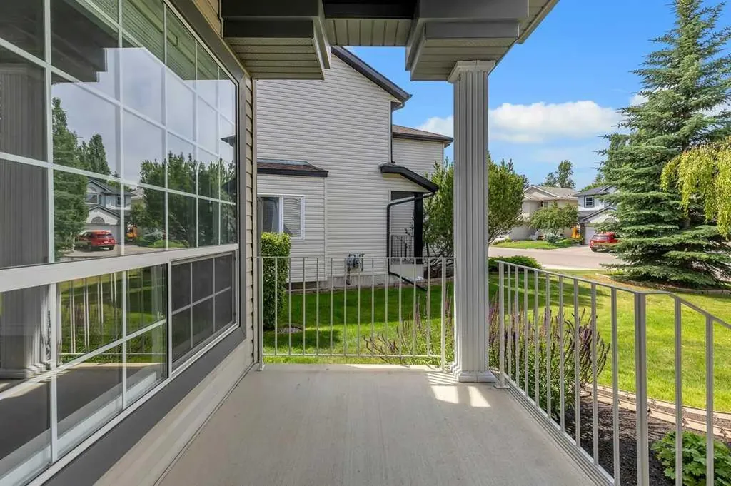 96 Valley Brook Circle NW Calgary AB T3B 5S2