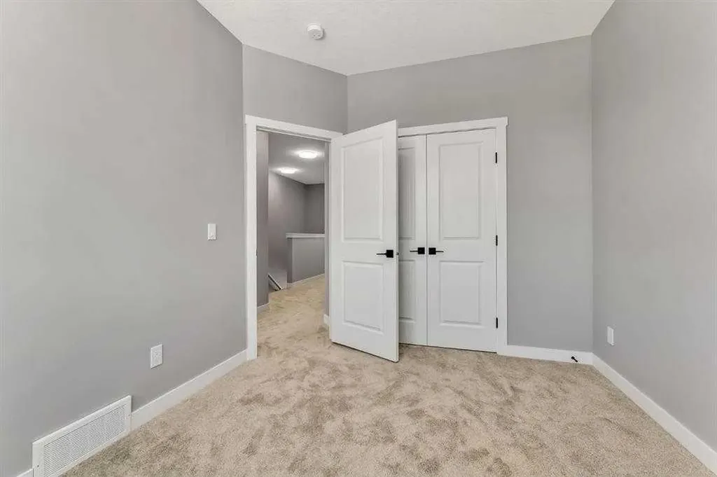 28A Green Meadow Crescent Strathmore AB T1P1H4