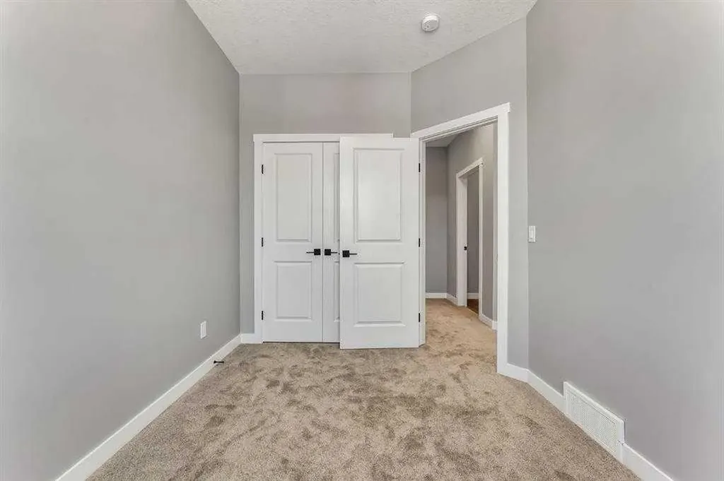 28A Green Meadow Crescent Strathmore AB T1P1H4