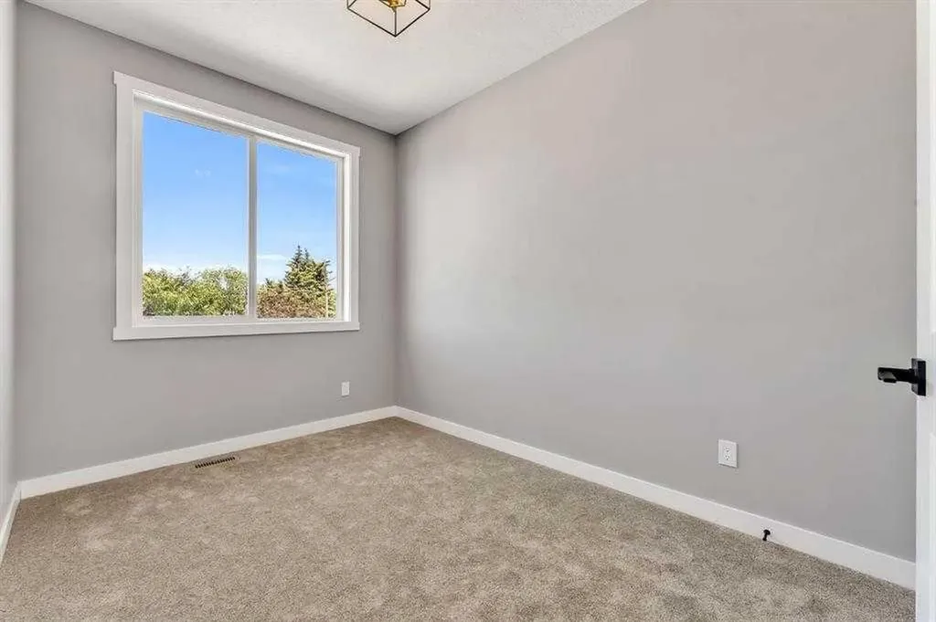 28A Green Meadow Crescent Strathmore AB T1P1H4