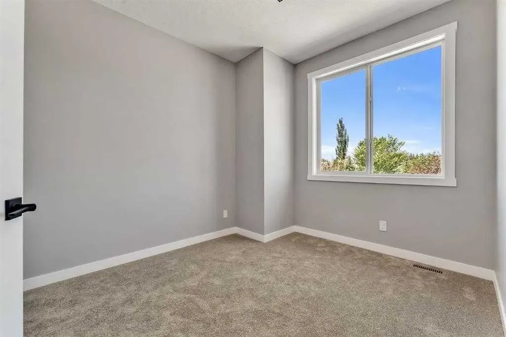 28A Green Meadow Crescent Strathmore AB T1P1H4