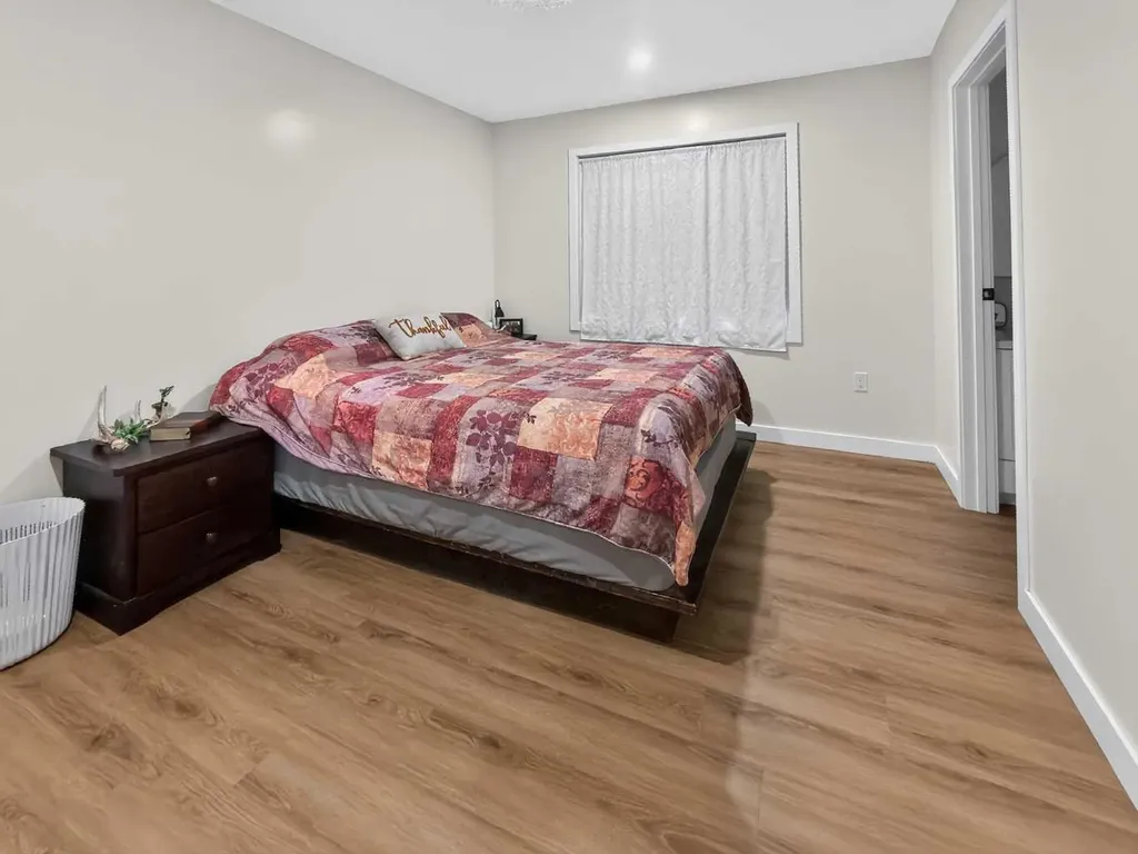 10502 105 Avenue La Crete AB T0H 2H0