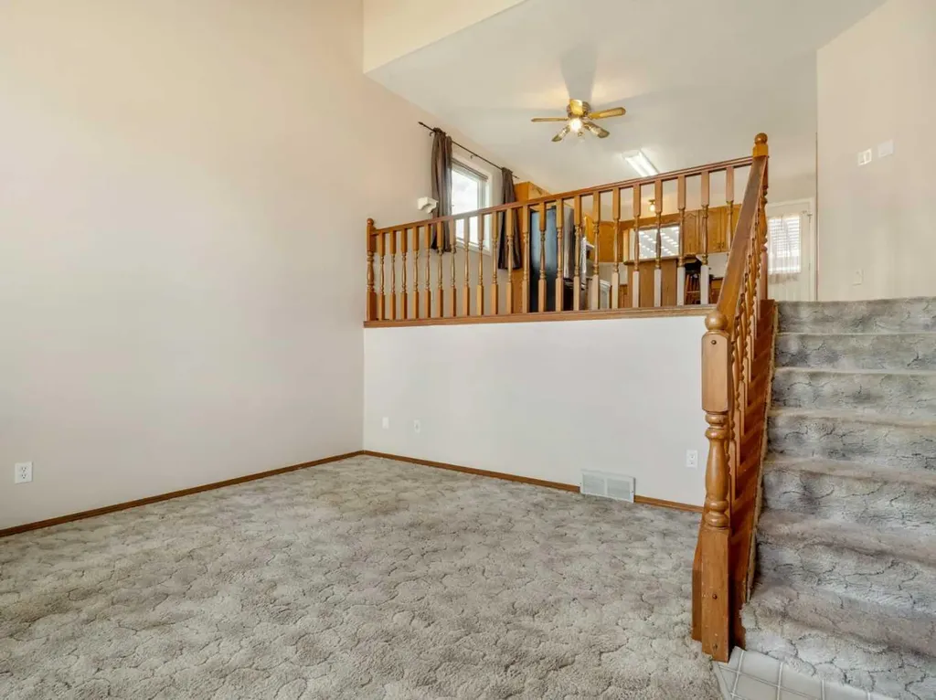 122 Spruce Drive Coalhurst AB t0l 0v0