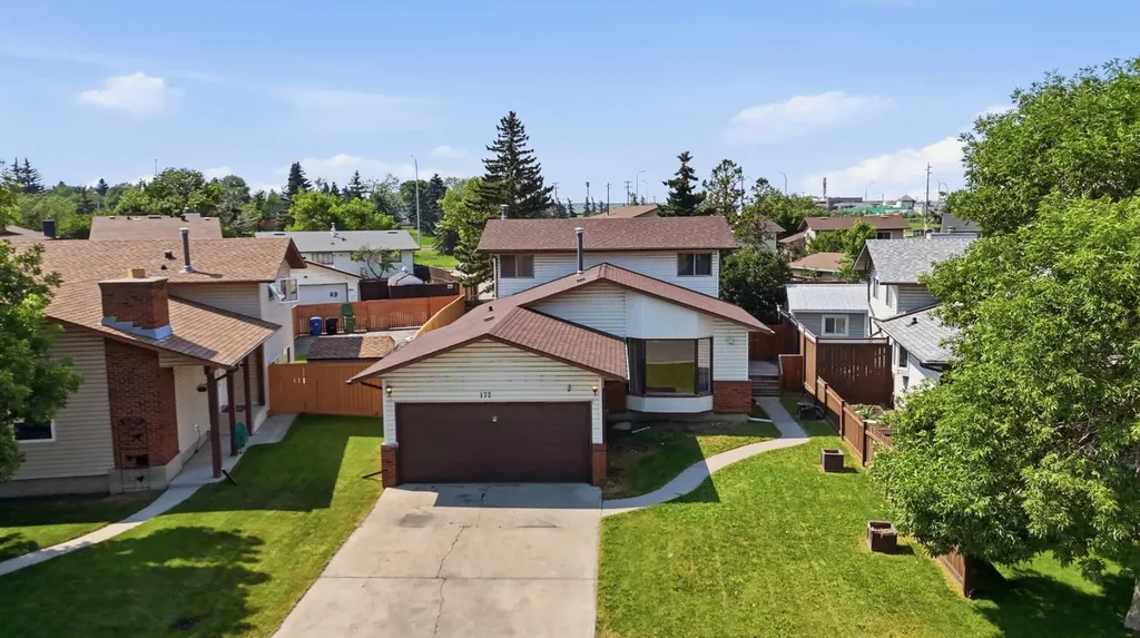 172 Templemont Drive NE Calgary AB T1Y 4Z9