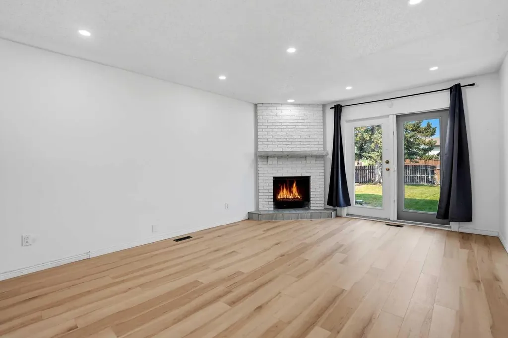 172 Templemont Drive NE Calgary AB T1Y 4Z9