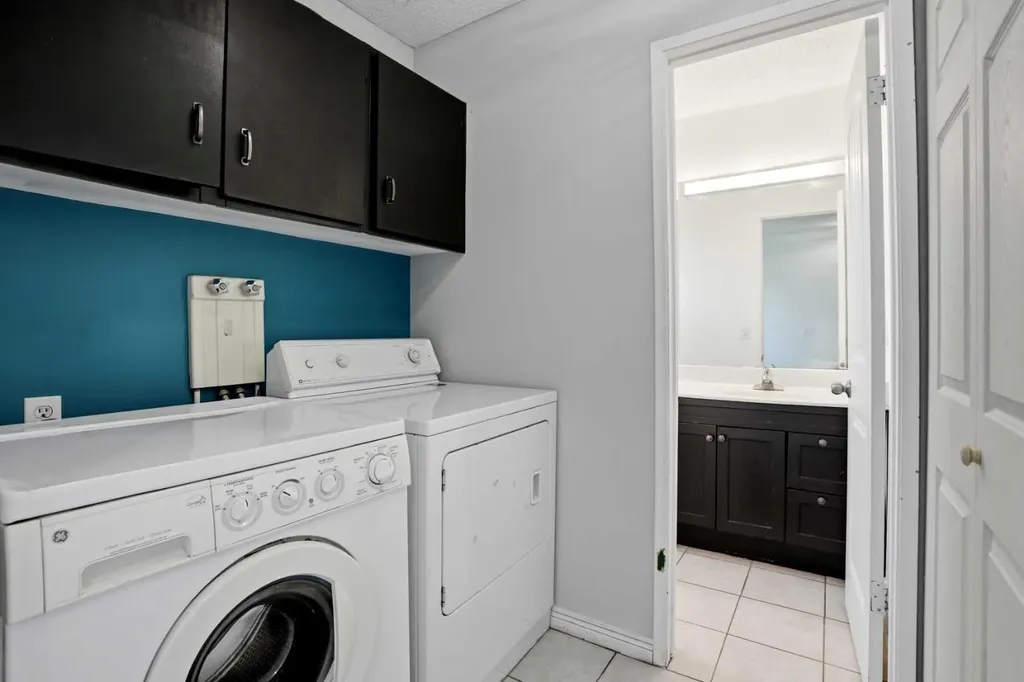 172 Templemont Drive NE Calgary AB T1Y 4Z9