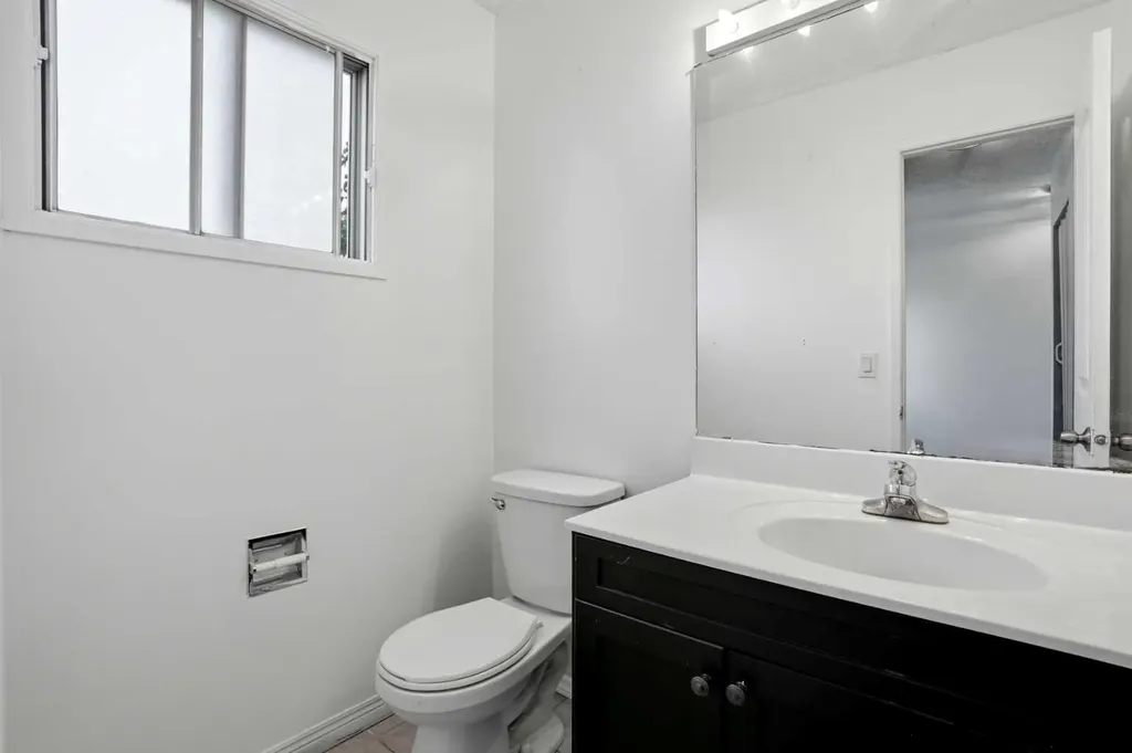 172 Templemont Drive NE Calgary AB T1Y 4Z9