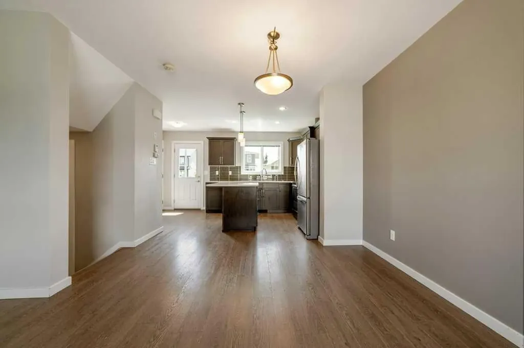 1180 Keystone Road W Lethbridge AB T1J 5H6