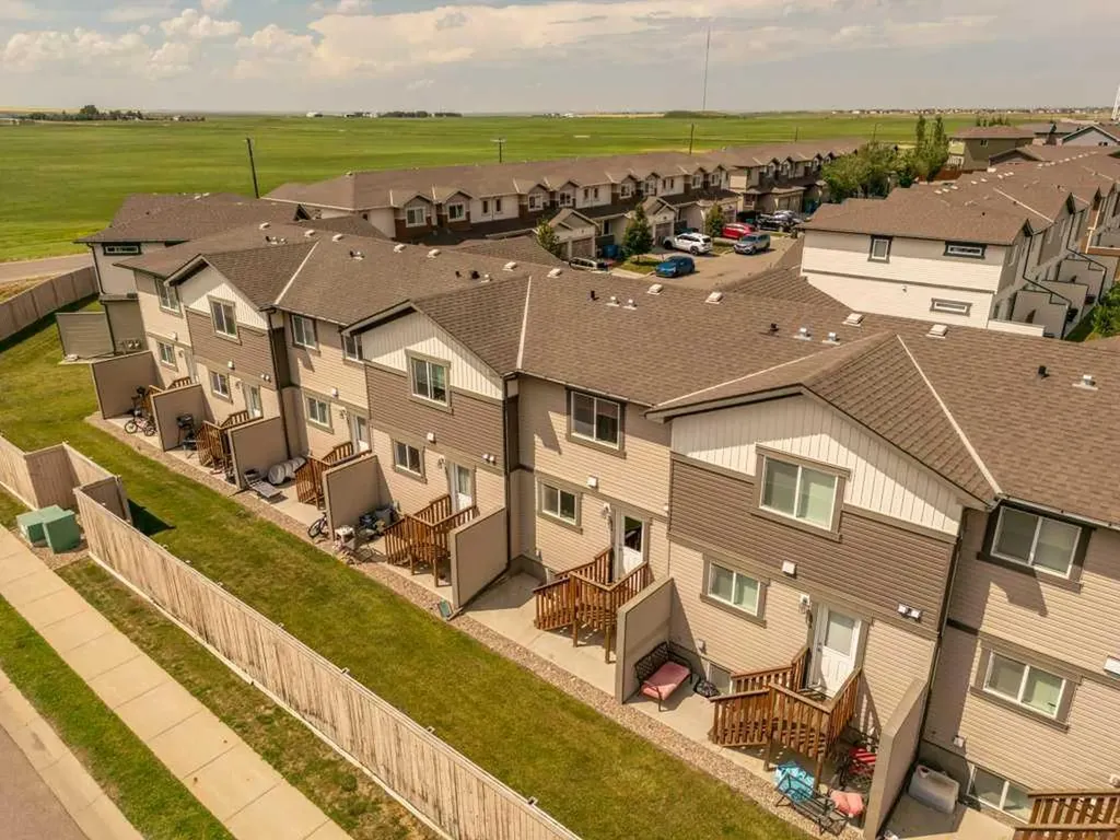 1180 Keystone Road W Lethbridge AB T1J 5H6
