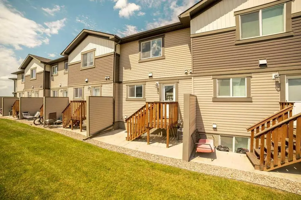 1180 Keystone Road W Lethbridge AB T1J 5H6