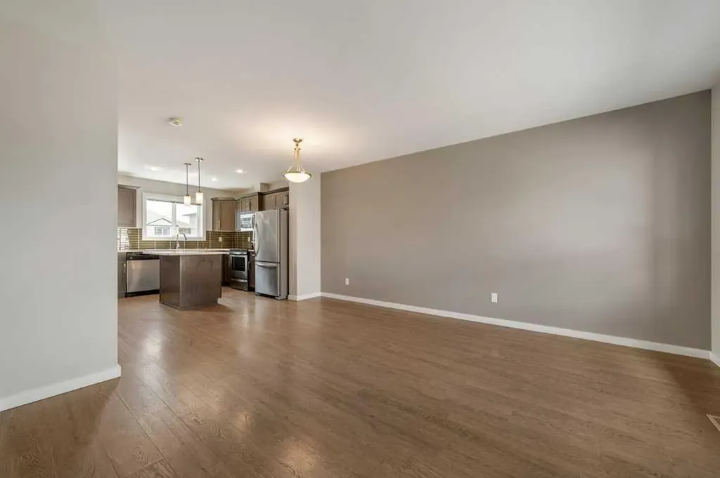 1180 Keystone Road W Lethbridge AB T1J 5H6