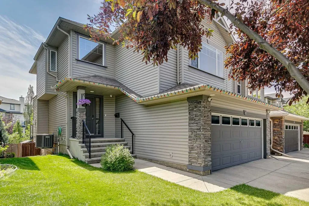 36 Cranwell Green SE Calgary AB T3M 0B2