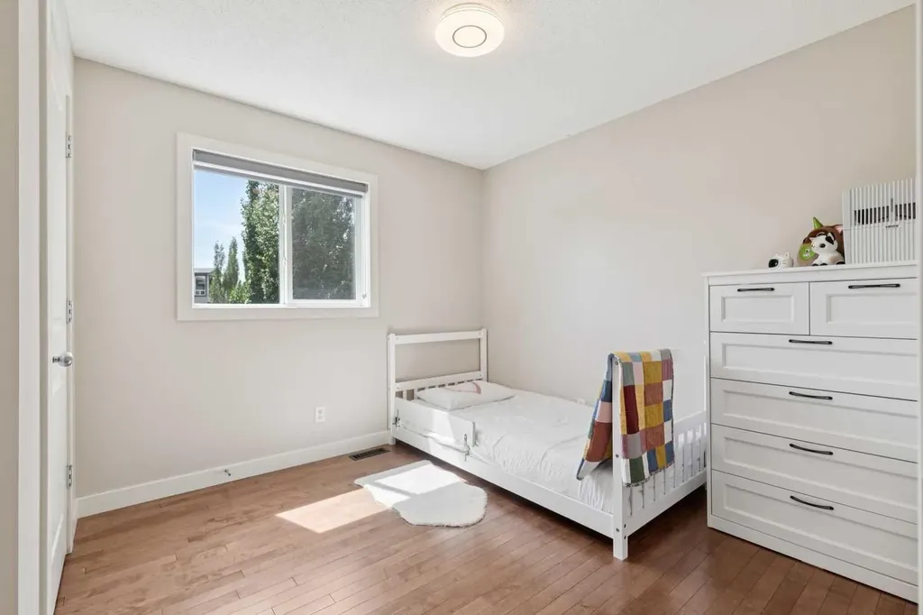 36 Cranwell Green SE Calgary AB T3M 0B2