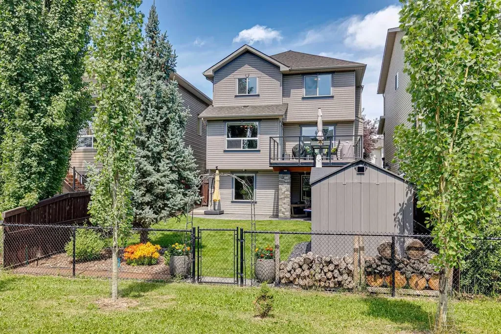 36 Cranwell Green SE Calgary AB T3M 0B2
