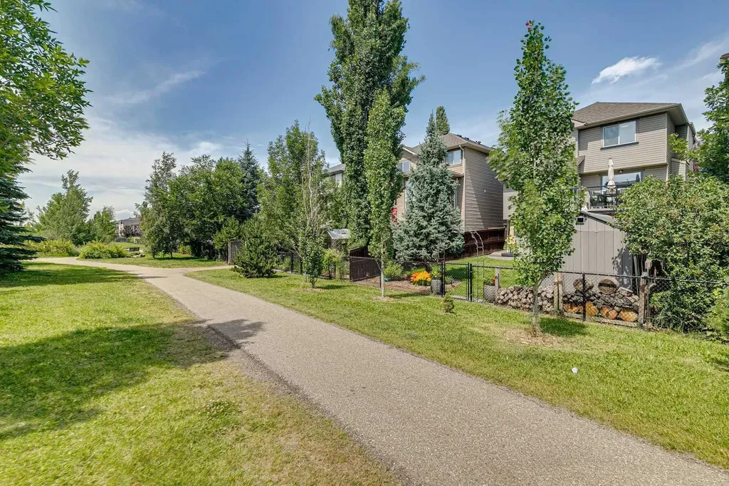 36 Cranwell Green SE Calgary AB T3M 0B2