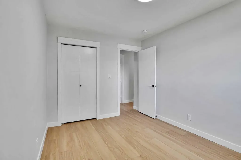 244 Huntridge Road NE Calgary AB T2K 4B6