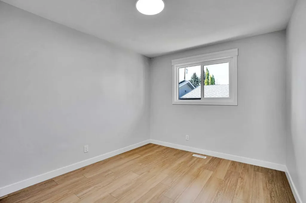 244 Huntridge Road NE Calgary AB T2K 4B6