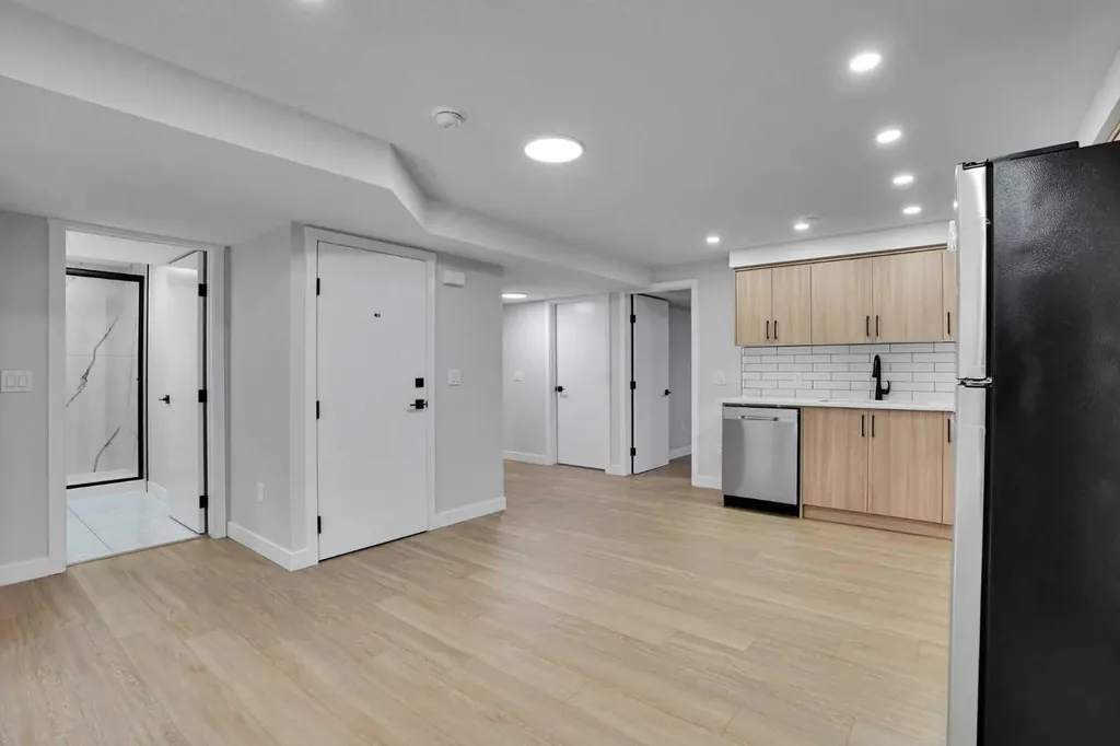 244 Huntridge Road NE Calgary AB T2K 4B6
