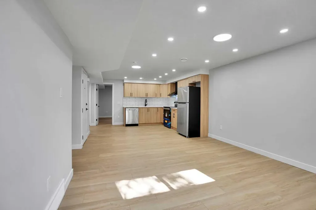 244 Huntridge Road NE Calgary AB T2K 4B6