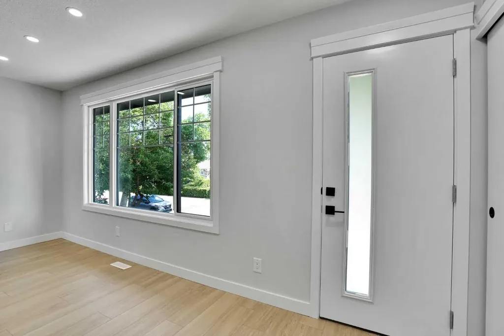 244 Huntridge Road NE Calgary AB T2K 4B6