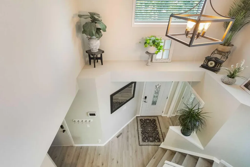 151 Citadel Close NW Calgary AB T3G 4A6