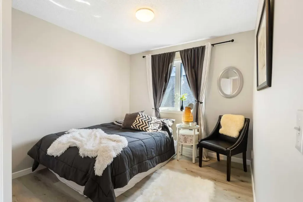 151 Citadel Close NW Calgary AB T3G 4A6