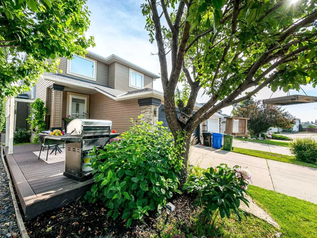 151 Citadel Close NW Calgary AB T3G 4A6