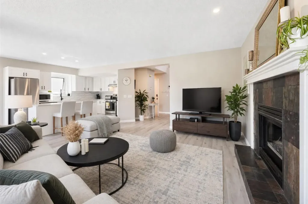 151 Citadel Close NW Calgary AB T3G 4A6