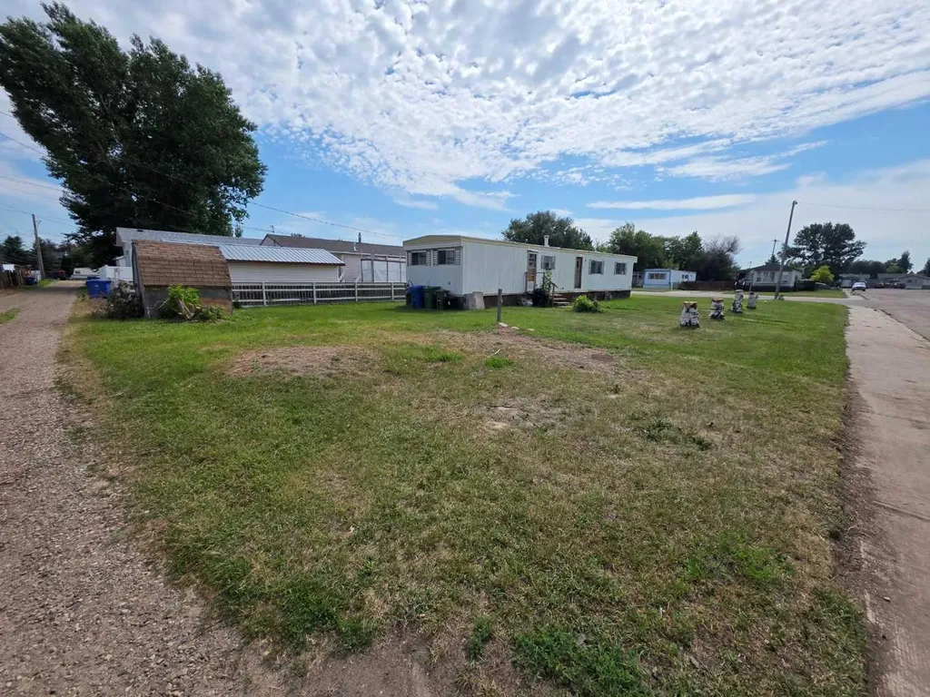 5403 41 Avenue Taber AB T1G 1C1