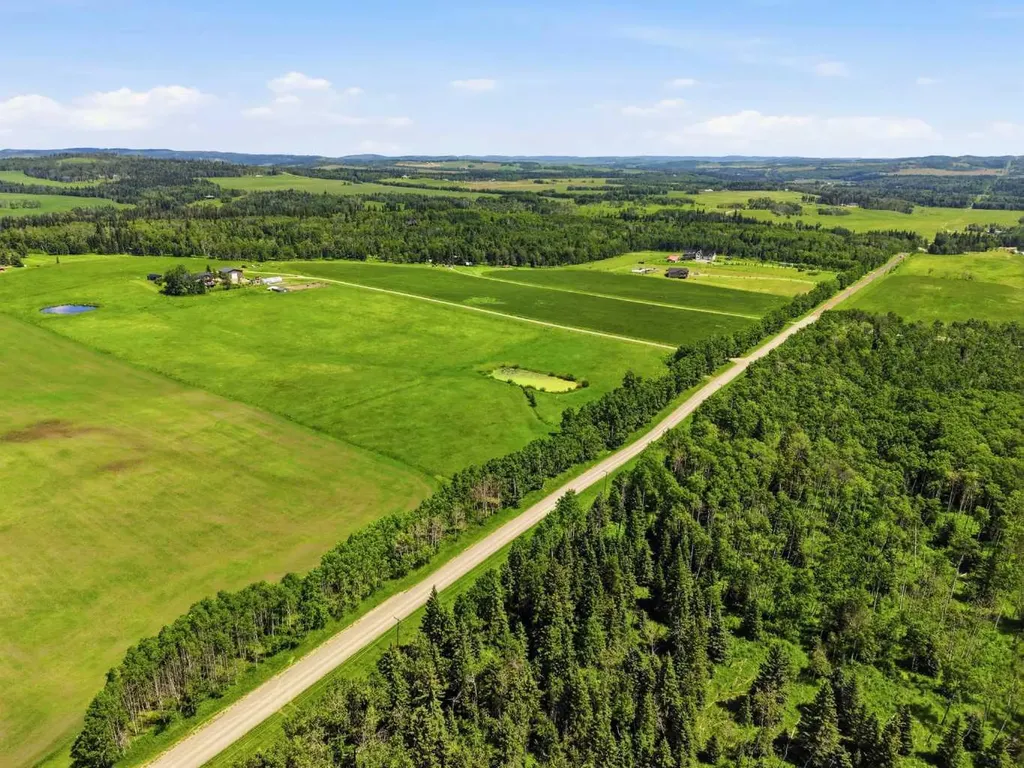 5;4;20;27;SW (5 Acres) Rural Foothills County AB T0L 1K0