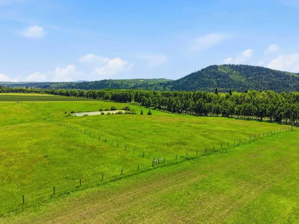 5;4;20;27;SW (5 Acres) Rural Foothills County AB T0L 1K0