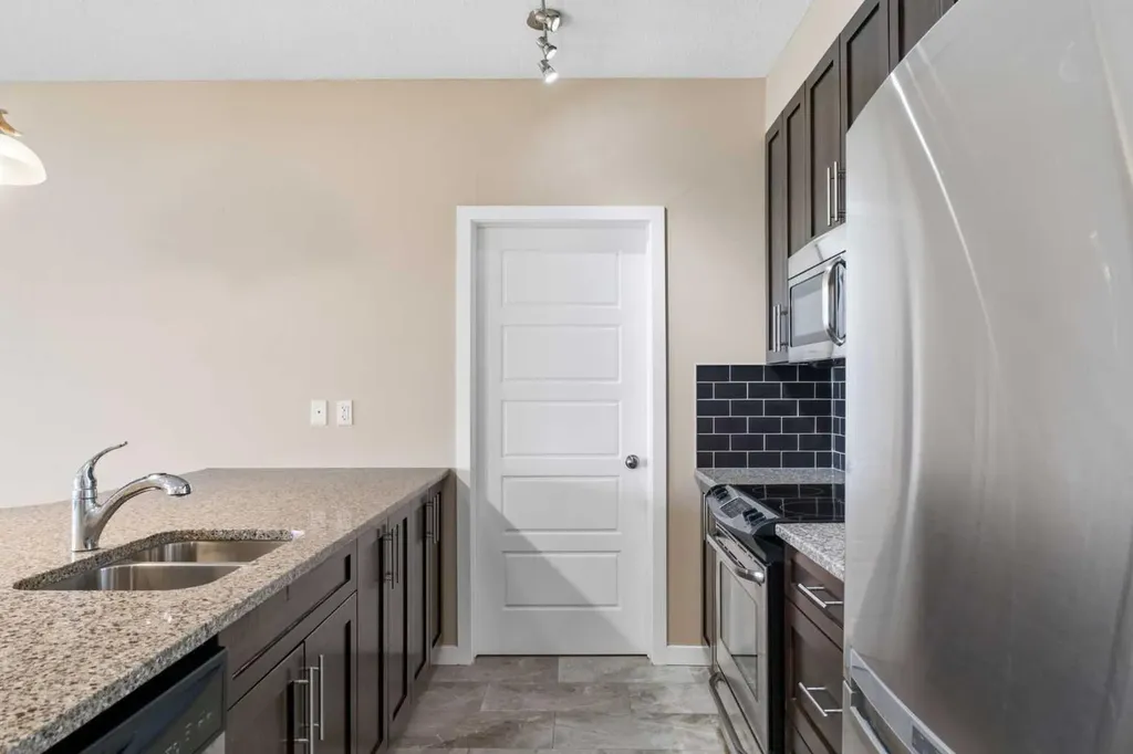 207 Sunset Drive Cochrane AB T4C 0H7