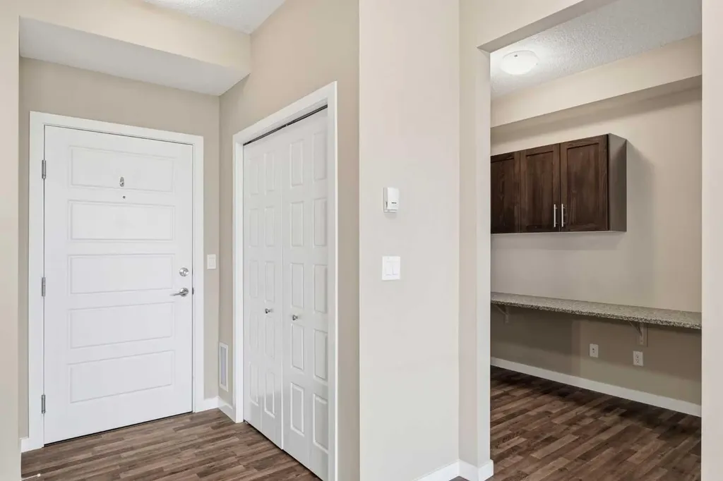 207 Sunset Drive Cochrane AB T4C 0H7