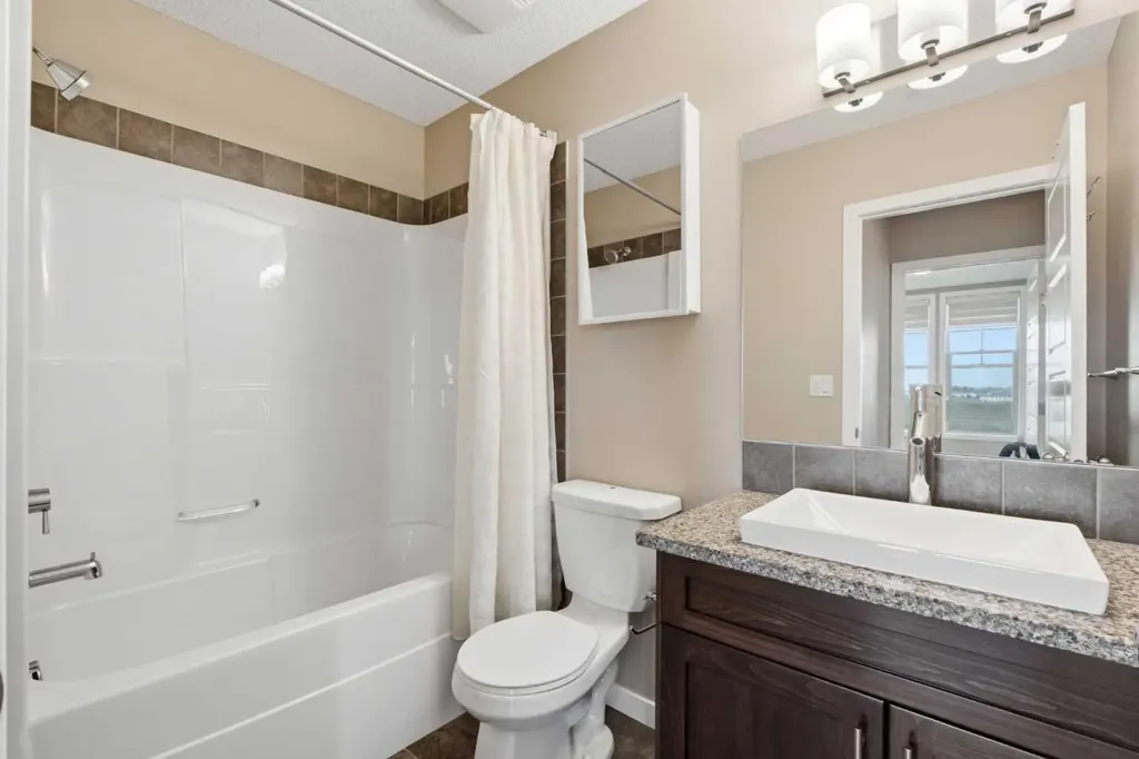 207 Sunset Drive Cochrane AB T4C 0H7