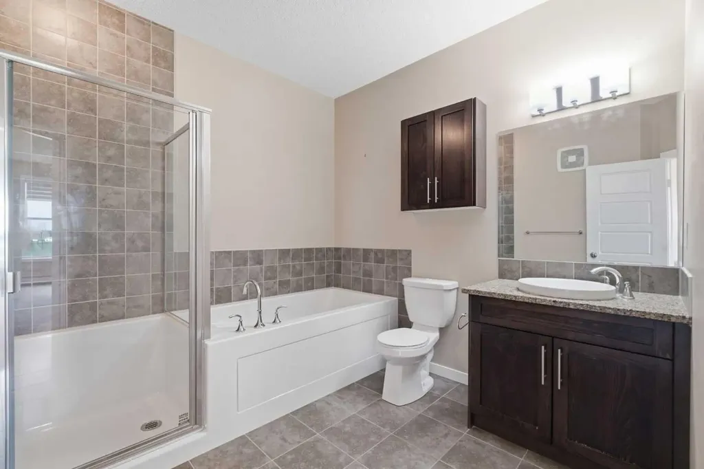 207 Sunset Drive Cochrane AB T4C 0H7