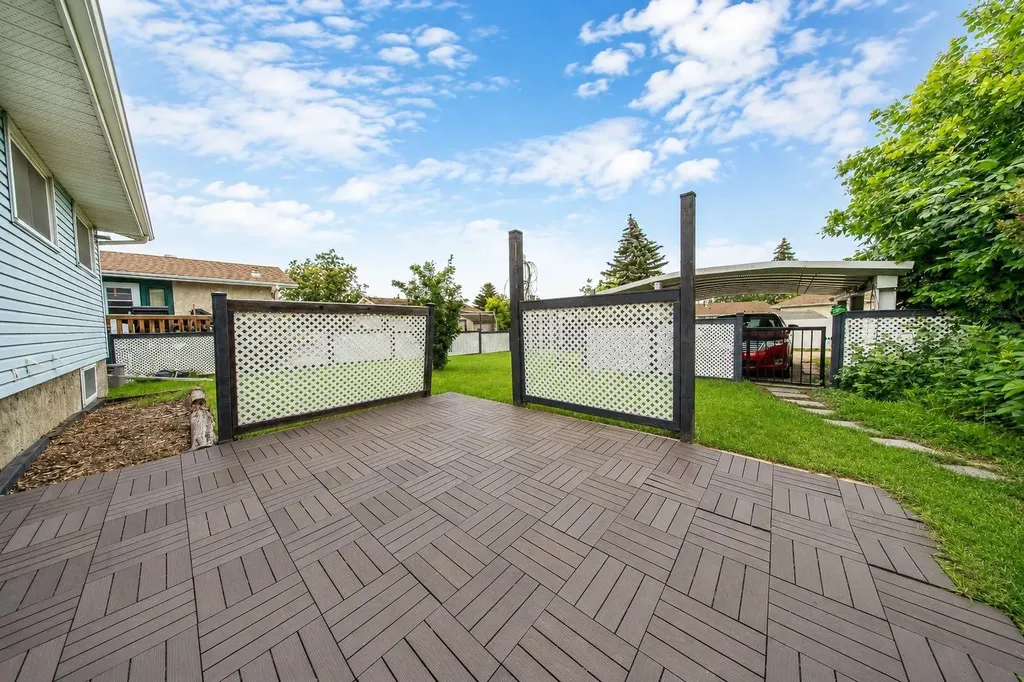 165 Nash Street Red Deer AB T4P 1N3