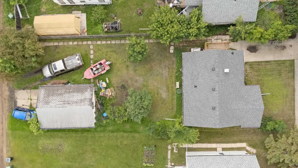 5215 48 Street Camrose AB T4V 1M2
