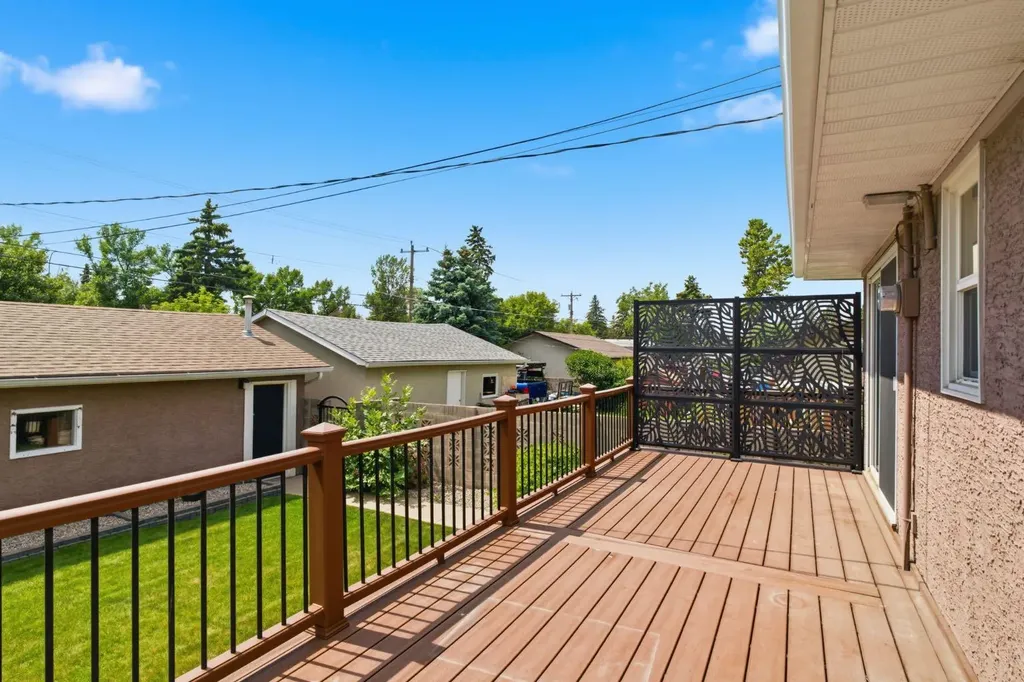 160 Marbrooke Circle NE Calgary AB T2A 2W6