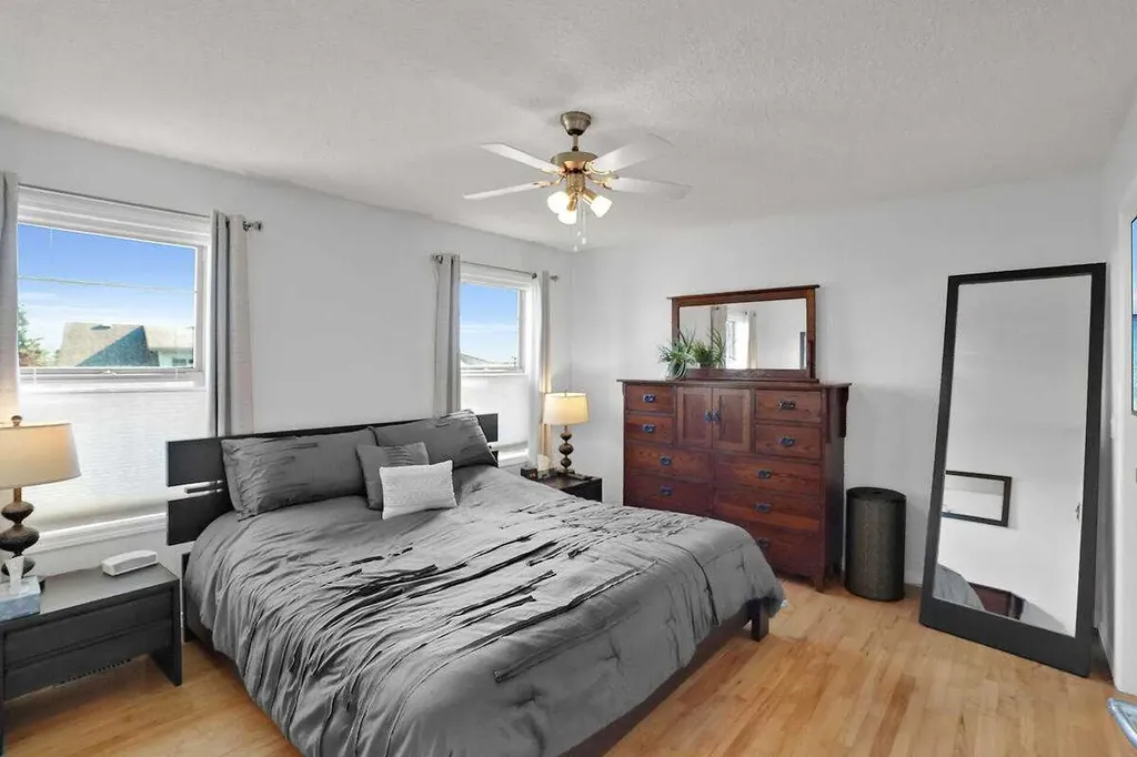 147 Springbank Villas SW Calgary AB T3H 4S9
