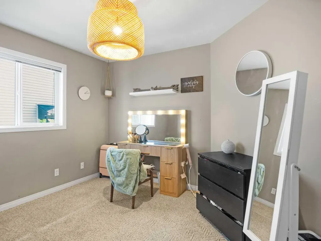 182 Jaspar Crescent Red Deer AB T4P 0G9