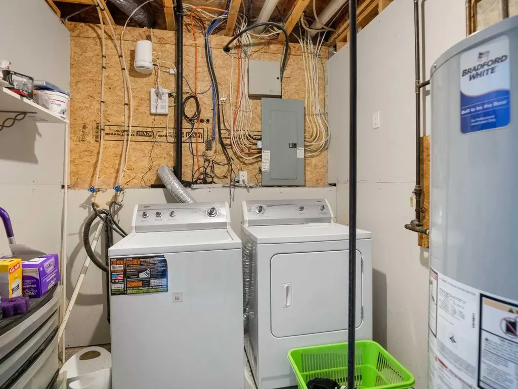 182 Jaspar Crescent Red Deer AB T4P 0G9