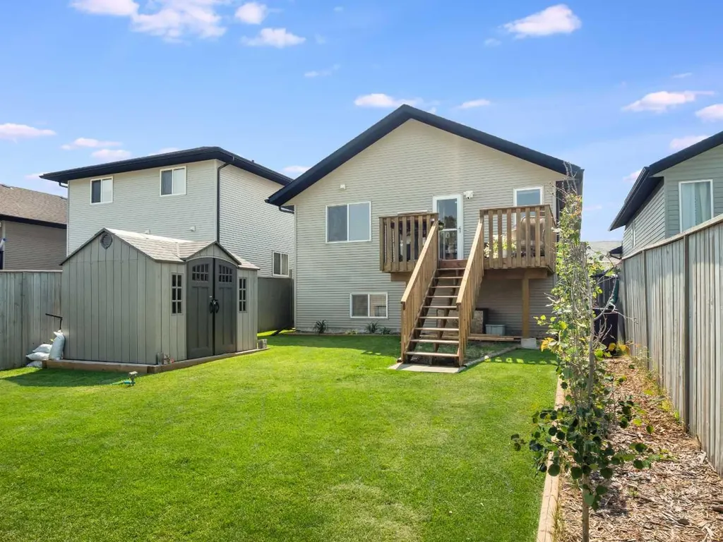 182 Jaspar Crescent Red Deer AB T4P 0G9